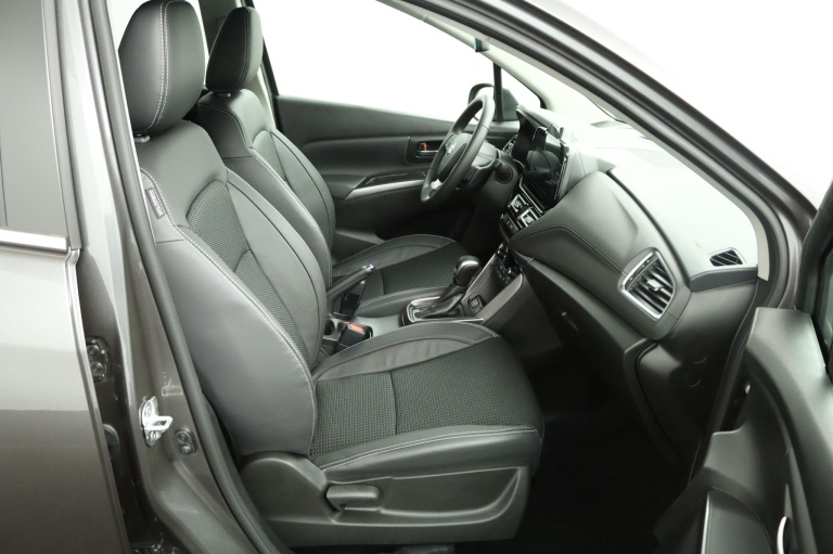 Suzuki S-Cross - 1.5 Hybrid Style 22