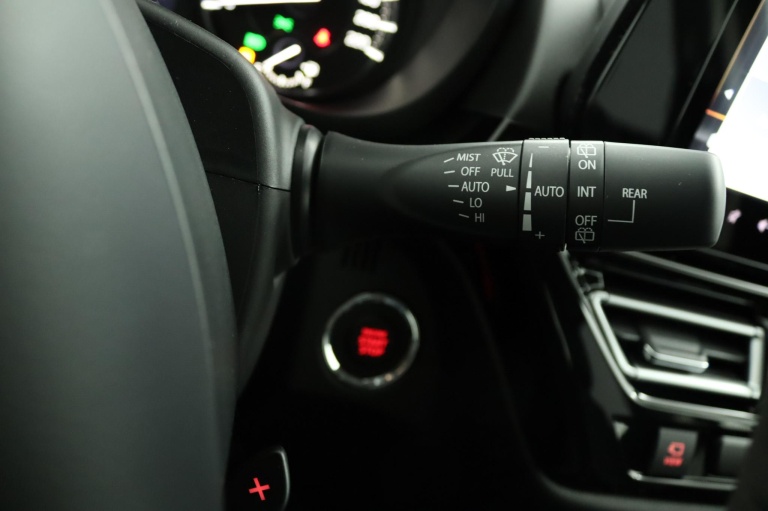 Suzuki S-Cross - 1.5 Hybrid Style 32