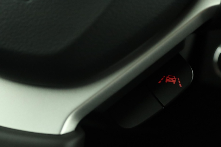 Suzuki S-Cross - 1.5 Hybrid Style 46