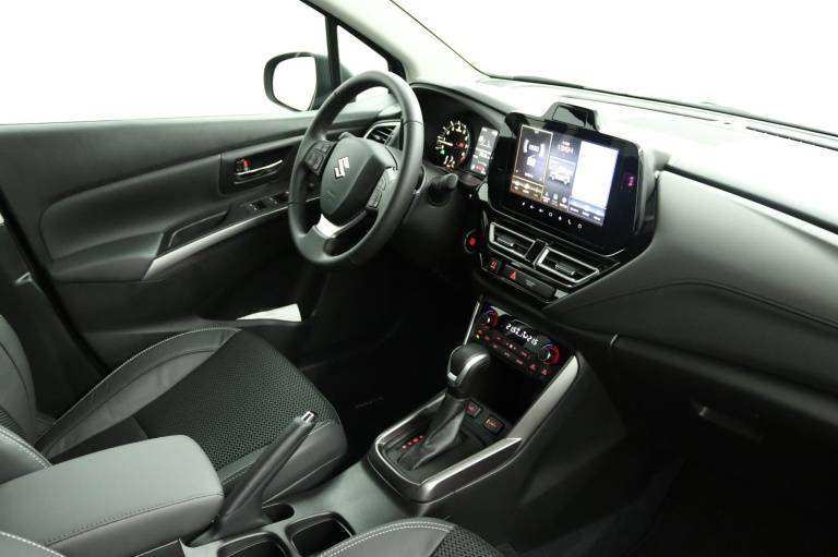 Suzuki S-Cross - 1.5 Hybrid Style 68