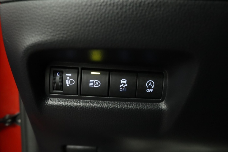 Toyota Aygo X - 1.0 VVT-i MT Pulse 28