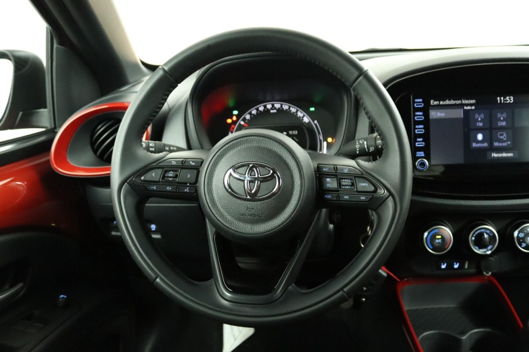 Toyota Aygo X - 1.0 VVT-i MT Pulse 46