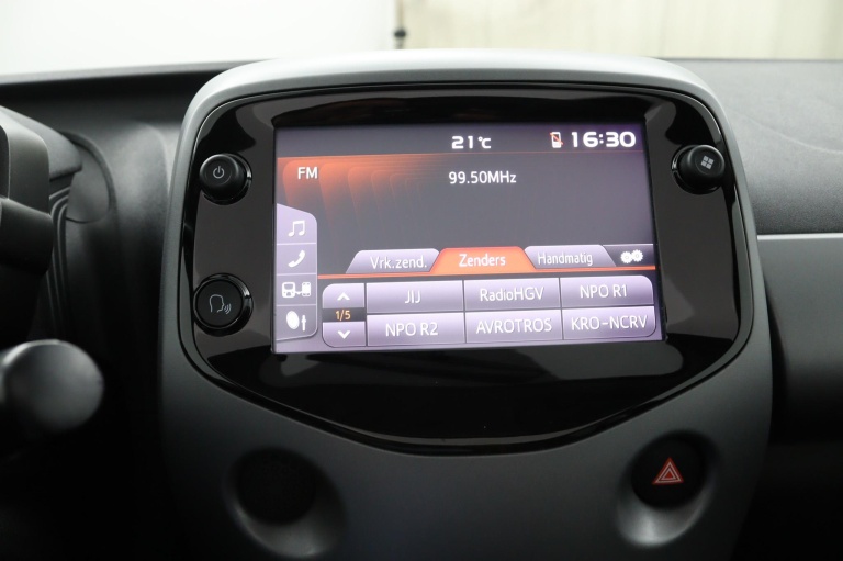 Toyota Aygo - 1.0 VVT-i x-joy cabrio 18