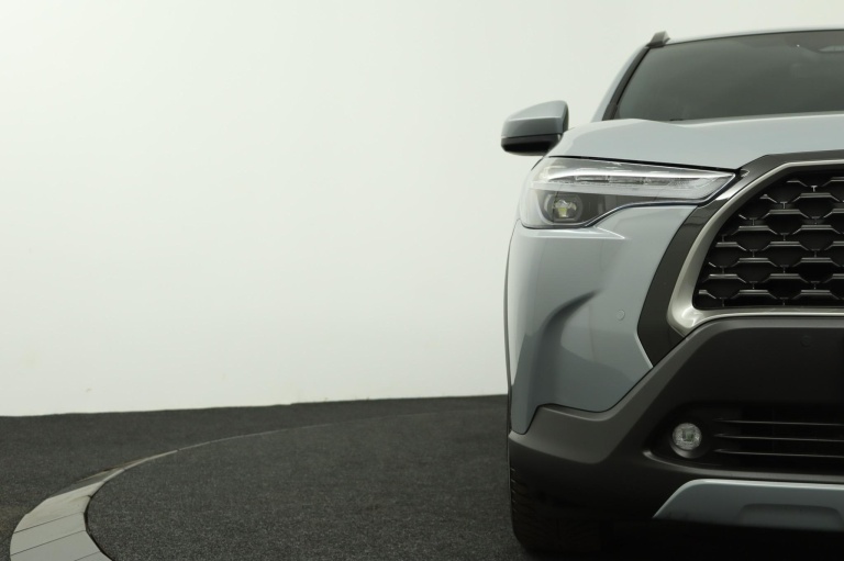 Toyota Corolla Cross - Hybrid 140 Style 35