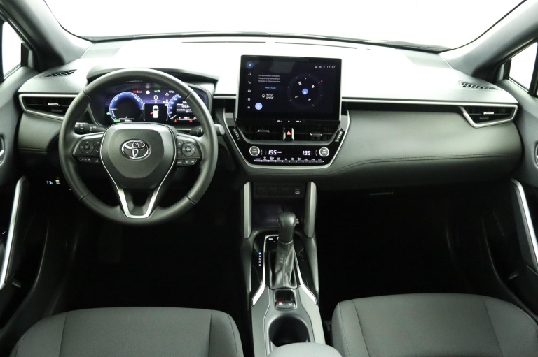 Toyota Corolla Cross - Hybrid 140 Style 4