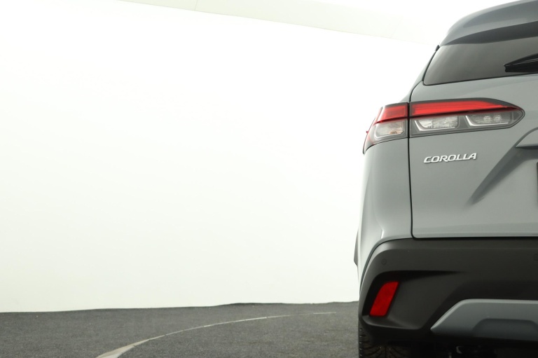 Toyota Corolla Cross - Hybrid 140 Style 40