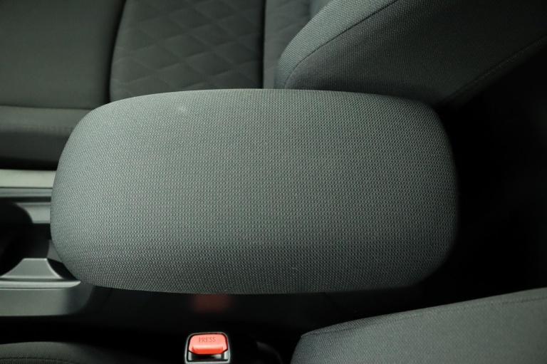 Toyota Corolla Cross - Hybrid 140 Style 59