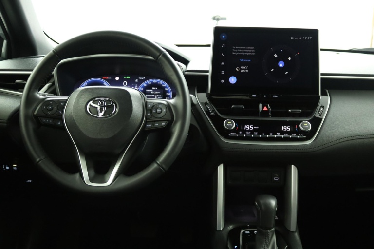 Toyota Corolla Cross - Hybrid 140 Style 62