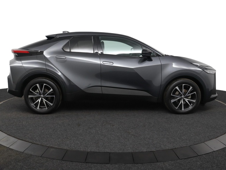 Toyota C-HR - 1.8 Hybrid 140 Dynamic 13