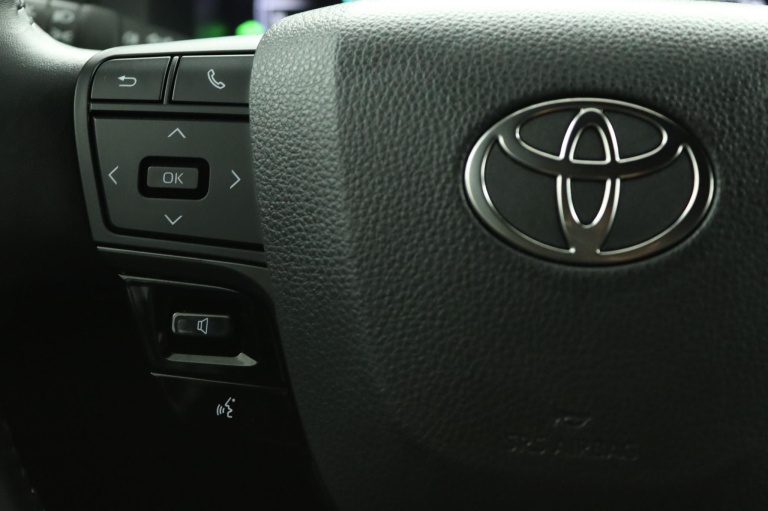 Toyota C-HR - 1.8 Hybrid 140 Dynamic 19