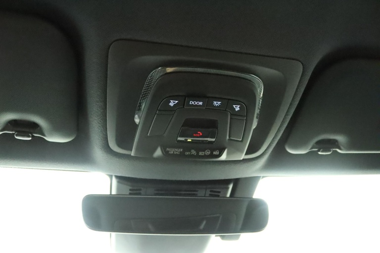 Toyota C-HR - 1.8 Hybrid 140 Dynamic 33