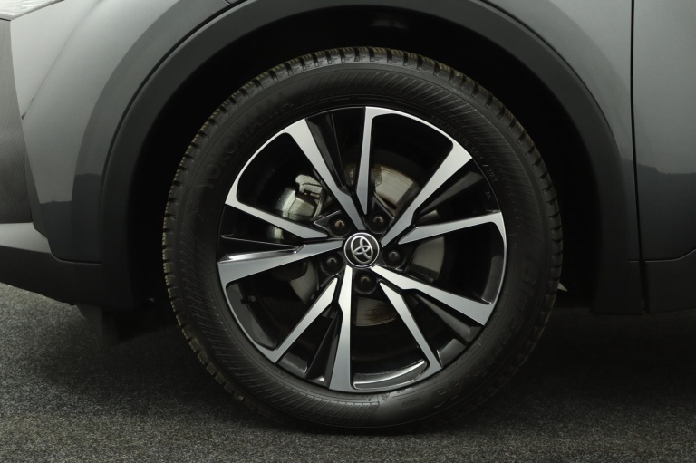 Toyota C-HR - 1.8 Hybrid 140 Dynamic 38