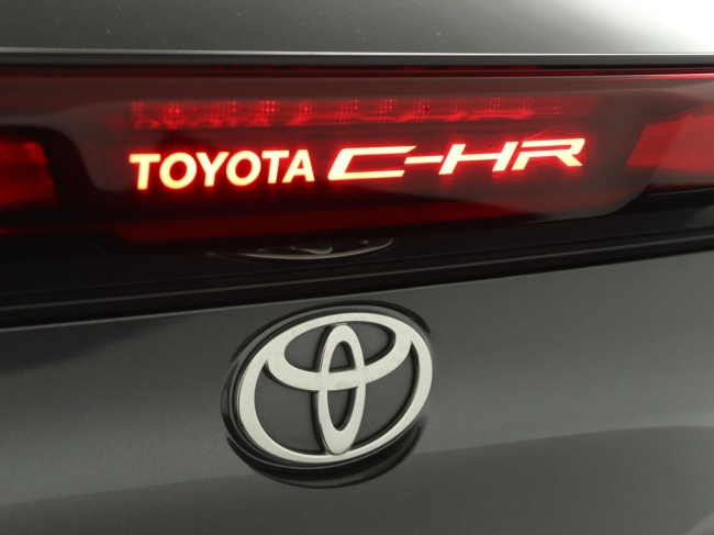 Toyota C-HR - 1.8 Hybrid 140 Dynamic