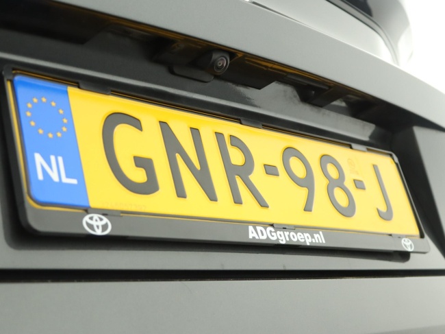 Toyota C-HR - 1.8 Hybrid 140 Dynamic