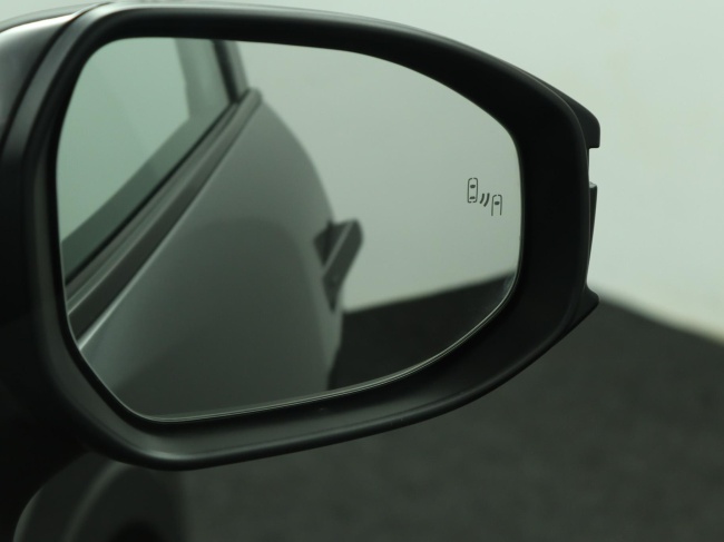 Toyota C-HR - 1.8 Hybrid 140 Dynamic