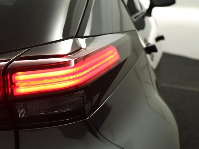 Toyota C-HR - 1.8 Hybrid 140 Dynamic