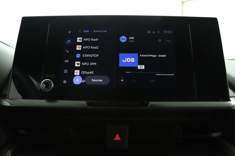 Toyota C-HR - 1.8 Hybrid 140 Dynamic 8