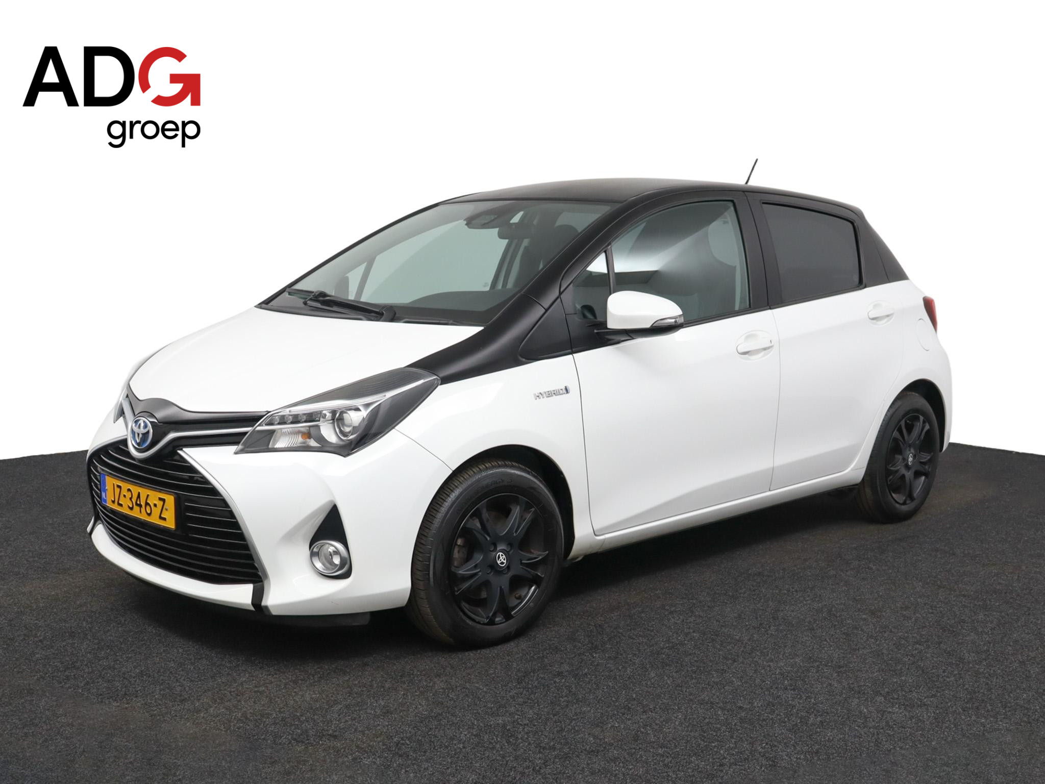 Toyota Yaris - 1.5 Hybrid Trend Bi-Tone
