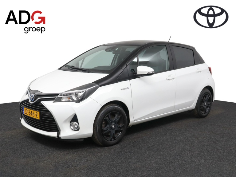 Toyota Yaris - 1.5 Hybrid Trend Bi-Tone 1