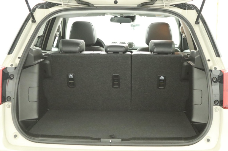 Suzuki Vitara - 1.5 Hybrid Style 24