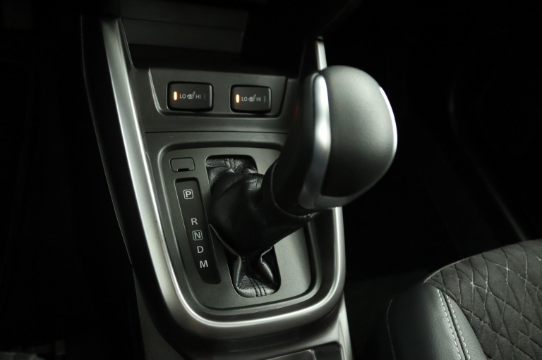 Suzuki Vitara - 1.5 Hybrid Style 27