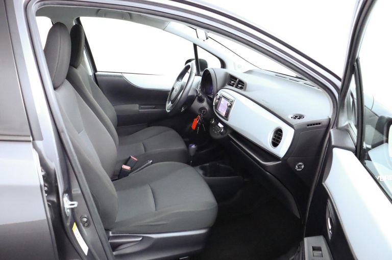 Toyota Yaris - 1.5 Full Hybrid Aspiration 21