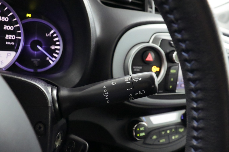 Toyota Yaris - 1.5 Full Hybrid Aspiration 30