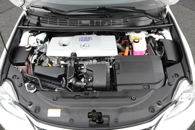 Lexus CT - 200h 25th Edition 34