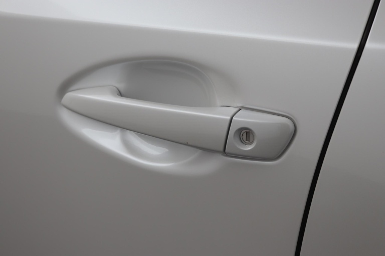 Lexus CT - 200h 25th Edition 36