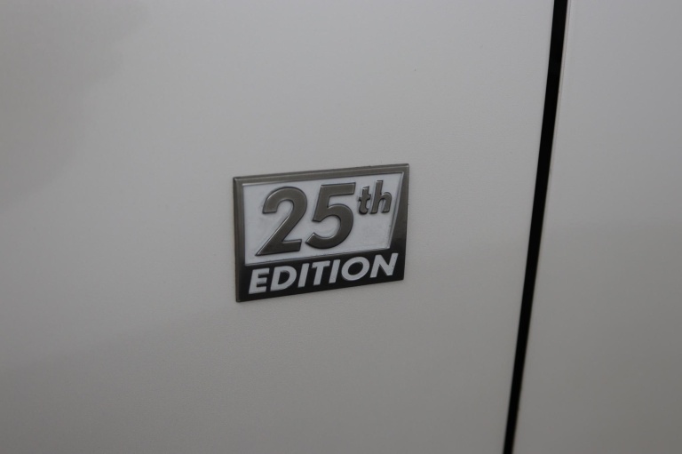 Lexus CT - 200h 25th Edition 37