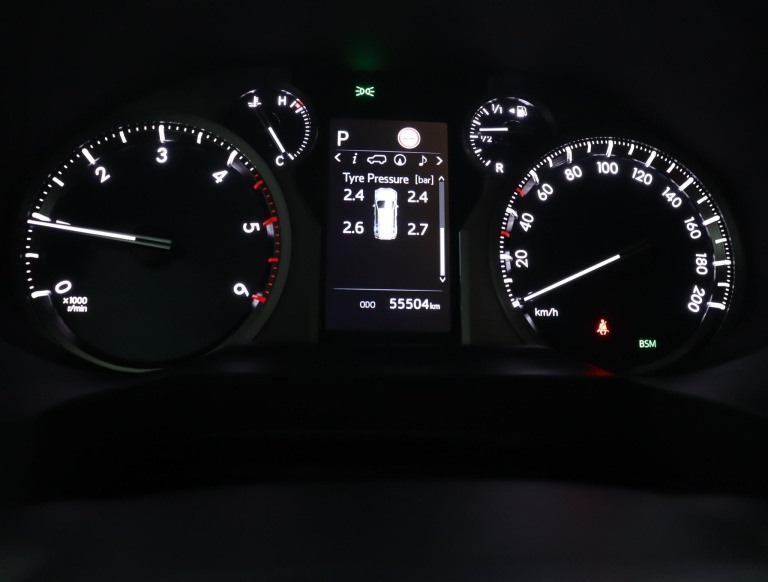 Toyota Land Cruiser - 2.8 D-4D-F Professional Window Van 52