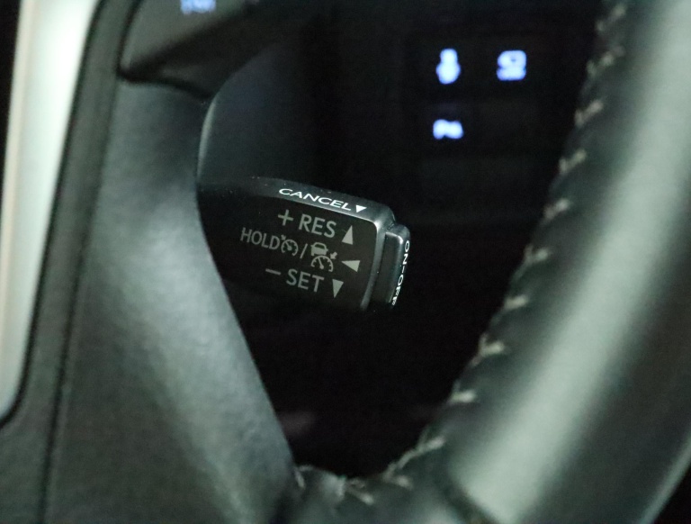 Toyota Land Cruiser - 2.8 D-4D-F Professional Window Van 56