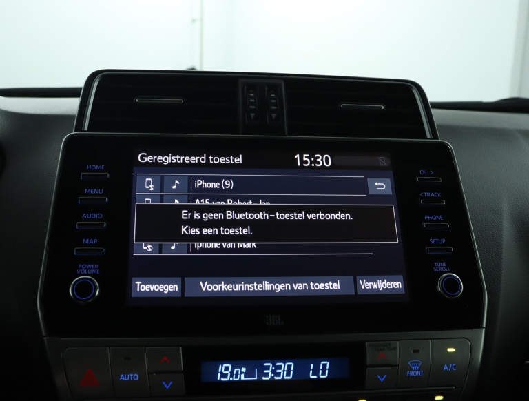 Toyota Land Cruiser - 2.8 D-4D-F Professional Window Van 60