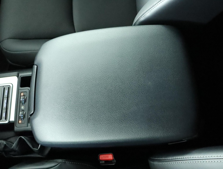 Toyota Land Cruiser - 2.8 D-4D-F Professional Window Van 64