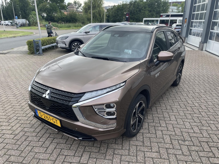 Mitsubishi Eclipse Cross - 2.4 PHEV Instyle 6