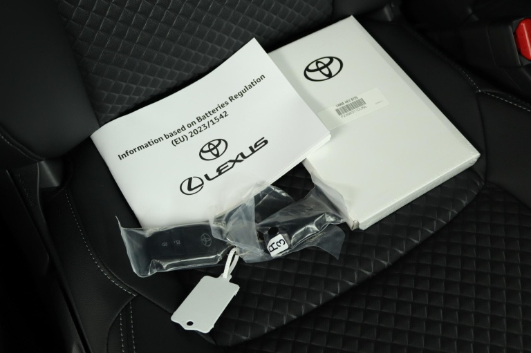 Toyota Yaris - 1.5 Hybrid 130 Executive 11