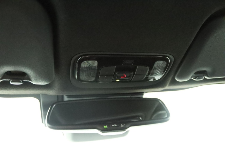 Toyota Yaris - 1.5 Hybrid 130 Executive 33