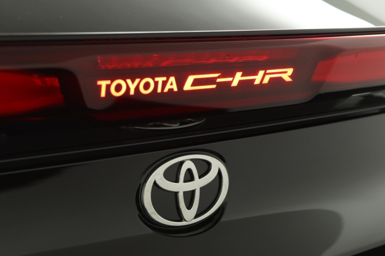 Toyota C-HR - 2.0 Plug-in Hybrid 220 Premium 42