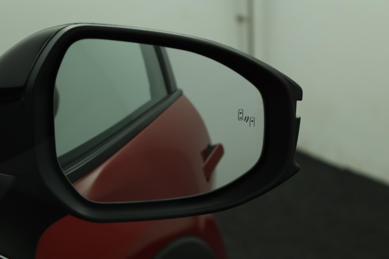 Toyota C-HR - 2.0 Plug-in Hybrid 220 Premium 47