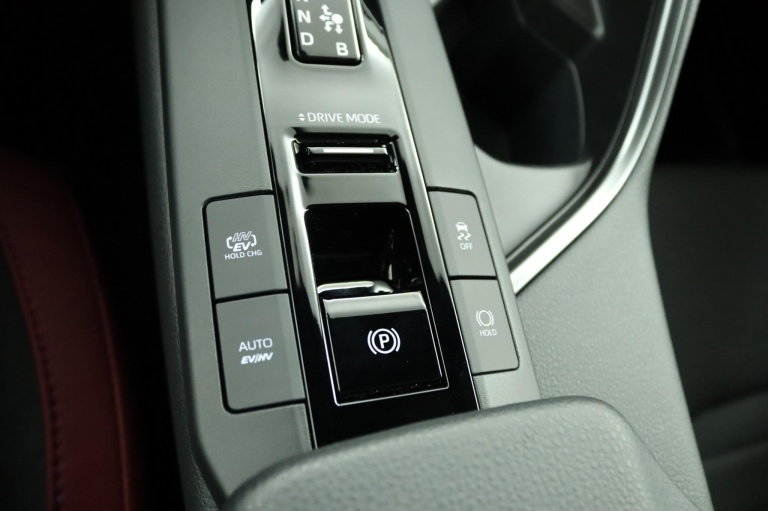Toyota C-HR - 2.0 Plug-in Hybrid 220 Premium 60