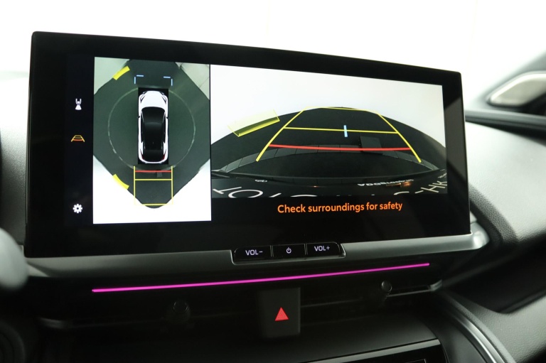 Toyota C-HR - 2.0 Plug-in Hybrid 220 Premium 9
