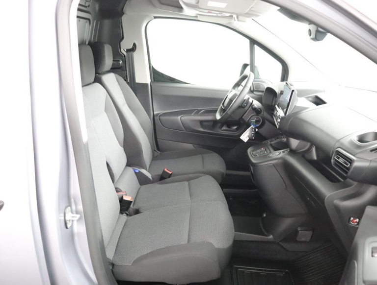 Toyota PROACE CITY Electric - Challenger 50 kWh 22