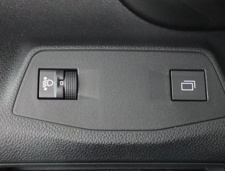 Toyota PROACE CITY Electric - Challenger 50 kWh 43