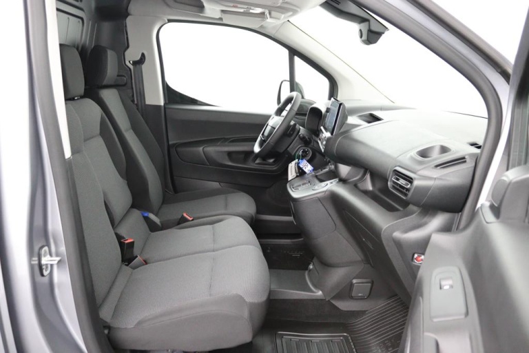 Toyota PROACE CITY Electric - Challenger 50 kWh 11