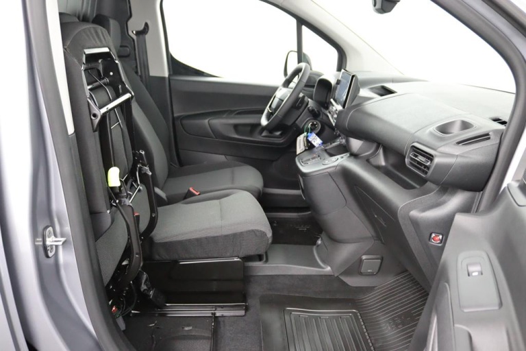 Toyota PROACE CITY Electric - Challenger 50 kWh 12
