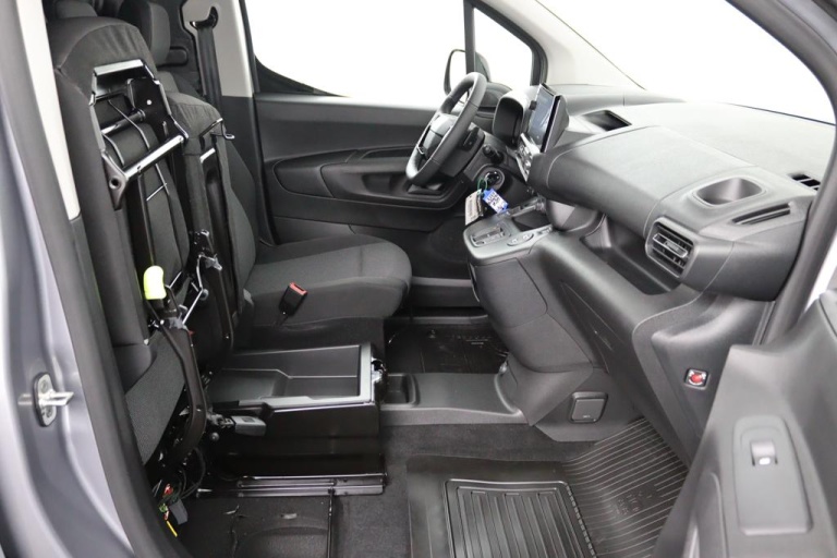 Toyota PROACE CITY Electric - Challenger 50 kWh 14