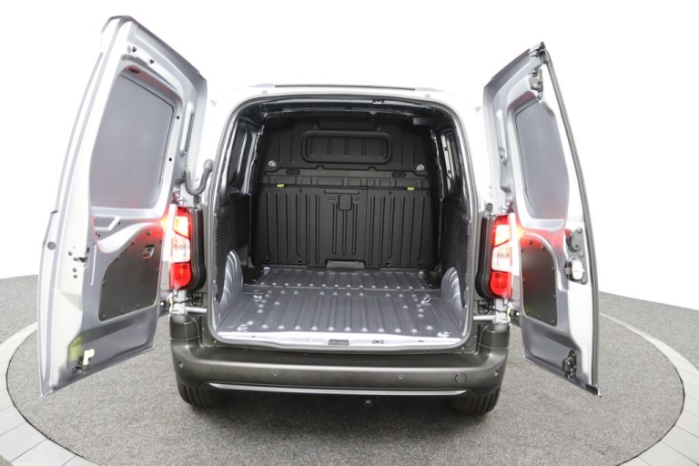 Toyota PROACE CITY Electric - Challenger 50 kWh 31