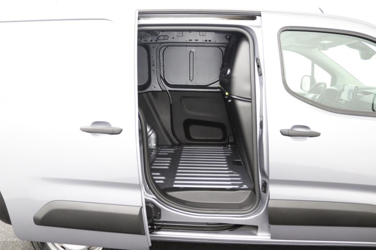 Toyota PROACE CITY Electric - Challenger 50 kWh 32