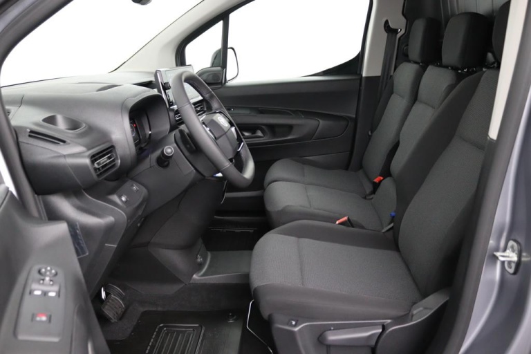 Toyota PROACE CITY Electric - Challenger 50 kWh 9