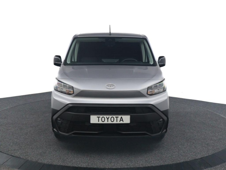 Toyota PROACE CITY Electric - Challenger 50 kWh 7